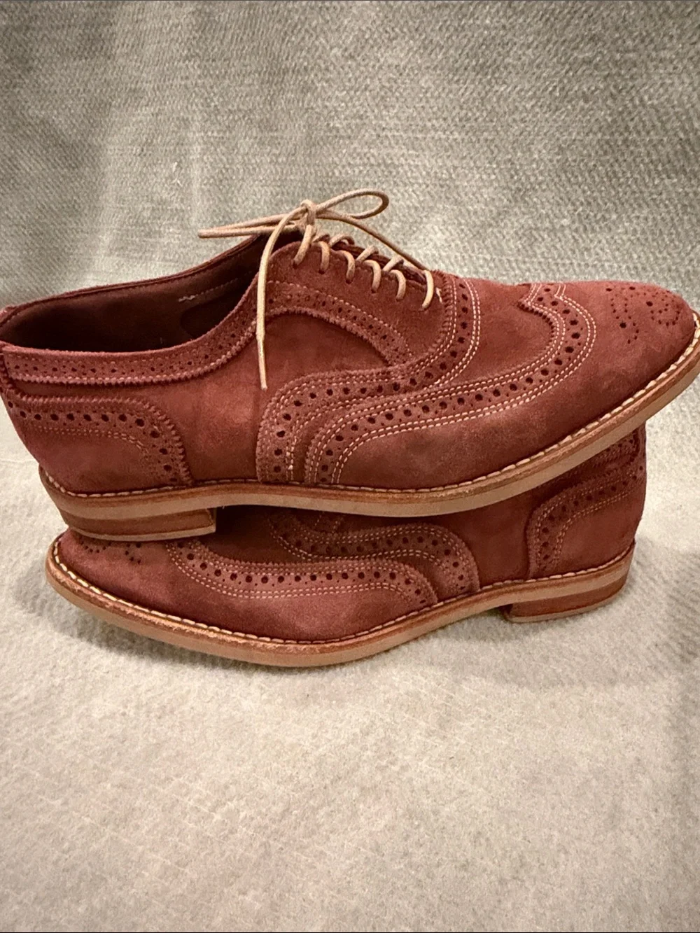 Allen Edmonds Neumok Rust Suede Wingtip Oxford - Brogue Dress Shoe 10 D